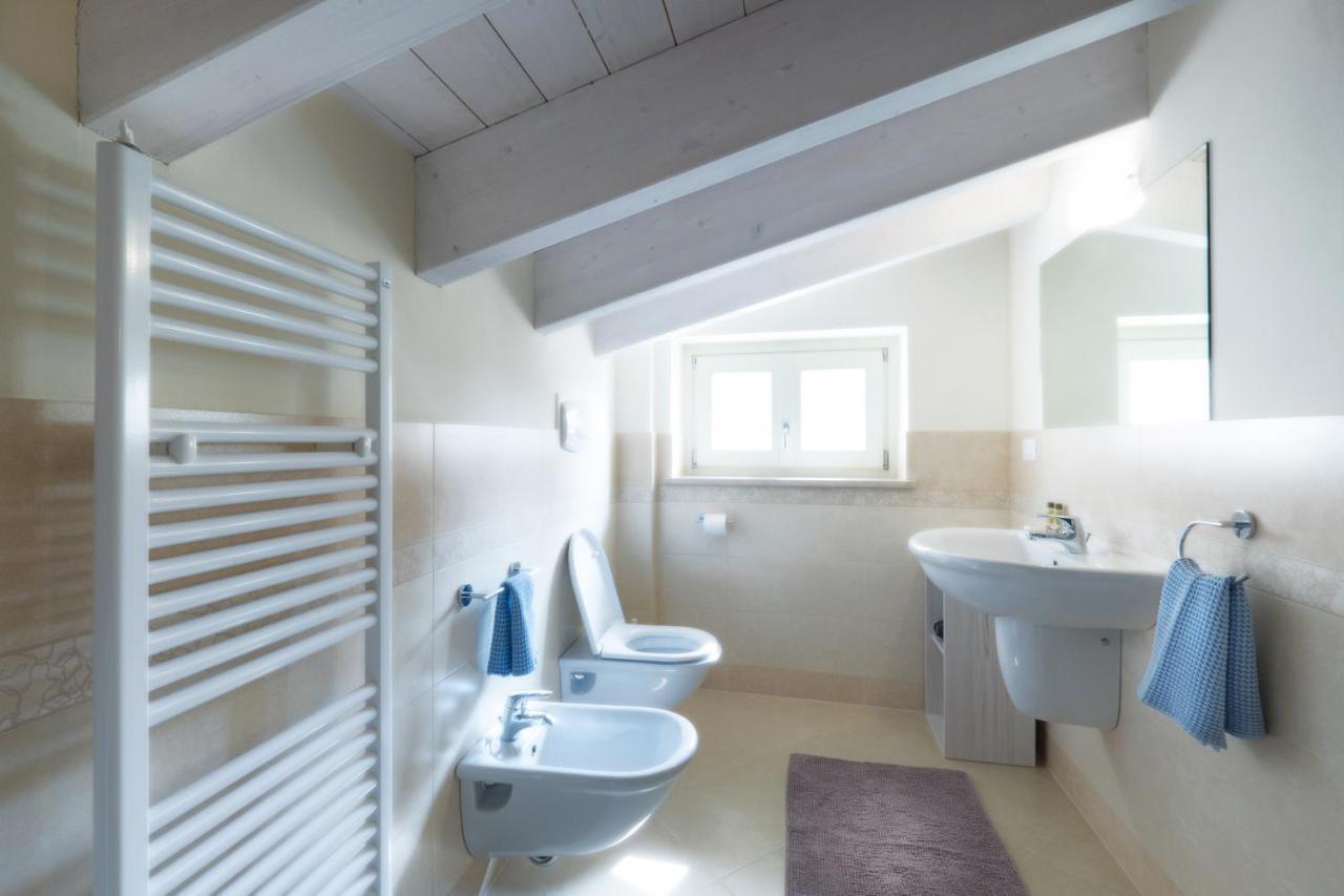 Corte Elvira Manerba del Garda Ngoại thất bức ảnh
