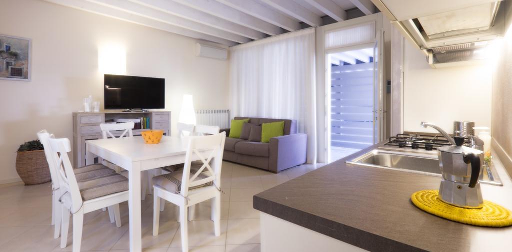 Corte Elvira Manerba del Garda Ngoại thất bức ảnh